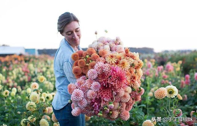 鲜花怎么能保存的时间长一点