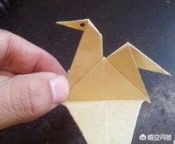 最简单千纸鹤折法6步(最简单千纸鹤折法6步慢动作折千只鹤的照片)