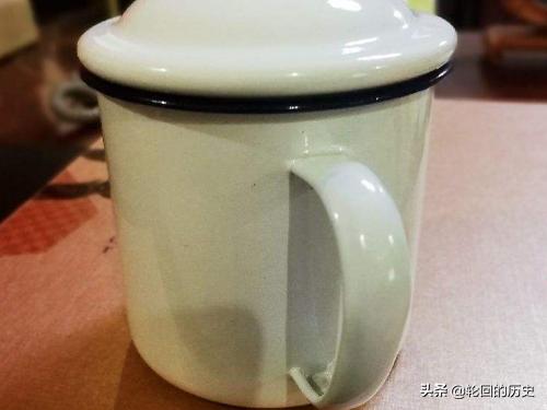 学生党送妈妈什么生日礼物(学生党送妈妈什么生日礼物粘土)